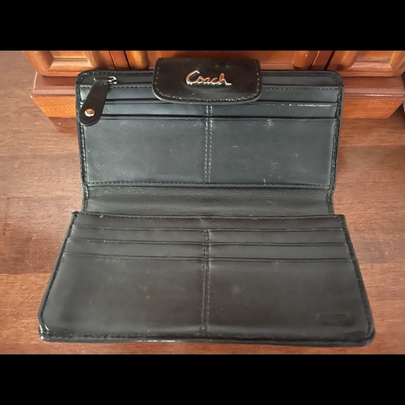 Coach Wallet - Picture 3 of 3